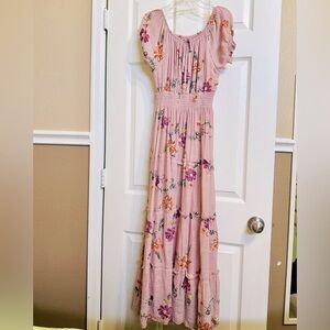 Kindred Pink Floral Dress Size PS 💗